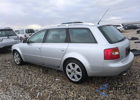 2002 Audi S6 Avant Quattro z USA, uszkodzony, nr VIN WAUXU64B52N034259